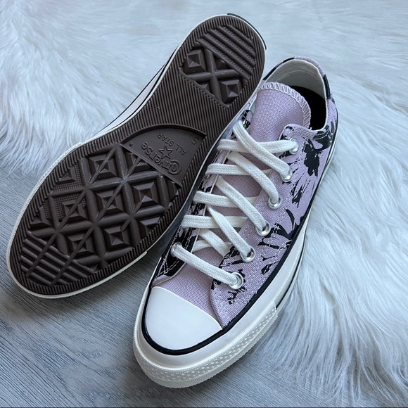 NWT Converse Chuck 70 OX Himala Women’s Shoes - Picture 4 of 9